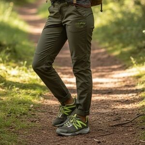 NWT Eddie Bauer Thielsen Trail Hiking Sneakers Women 9 Olive Green / Lime Punch